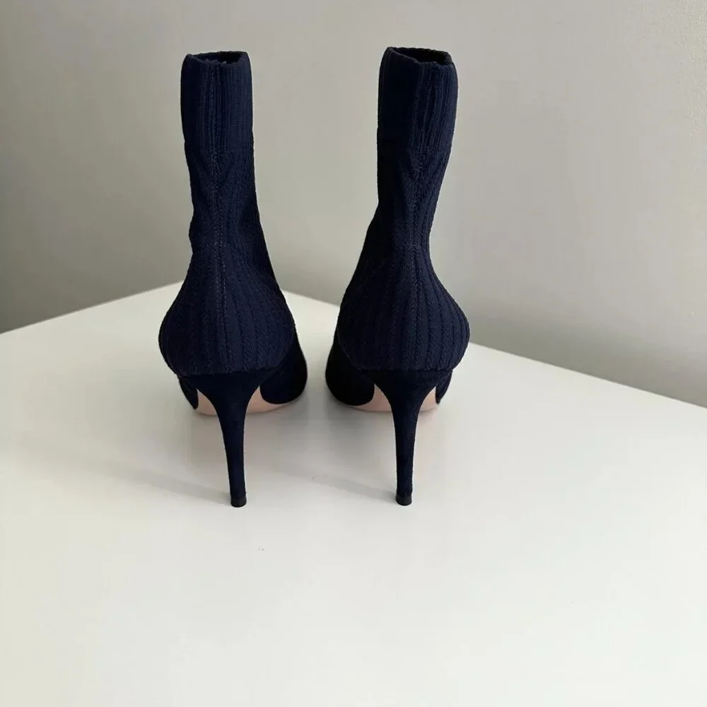 Women's NEW GIANVITO ROSSI Navy Suede Stretch Ribbed Ankle Booties Size 8.5